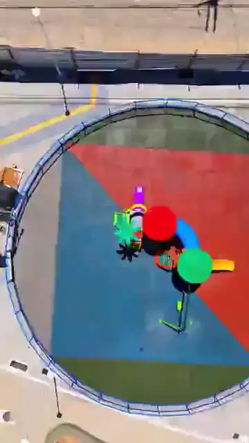 Playground instalado pela SKOPPOS